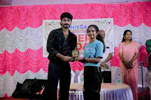 a (317 of 417)_23_11zon