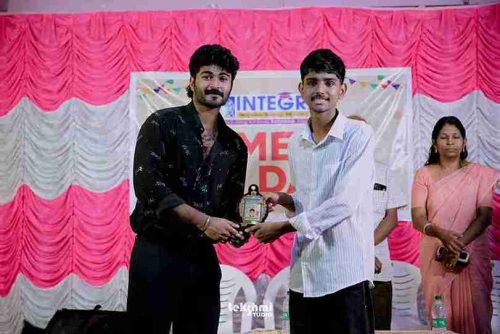 a (332 of 417)_9_11zon