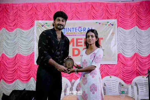 a (365 of 417)_18_11zon