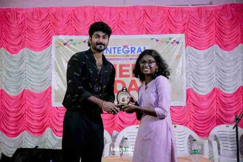 a (367 of 417)_16_11zon