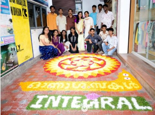 ef63d73df5904d399cc0781b9d0b3a85